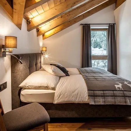 Haus Larcher Apartment *