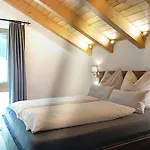 Haus Larcher Sankt Leonhard im Pitztal