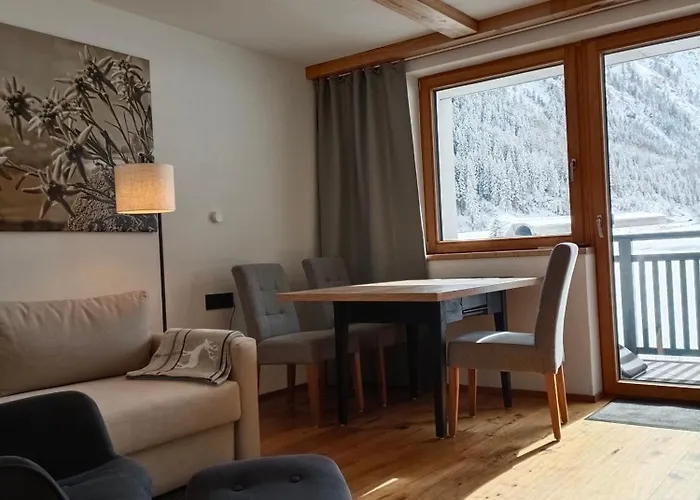 Haus Larcher Санкт-Леонхард-им-Пицталь